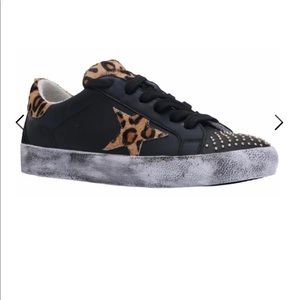 Leopard sneakers